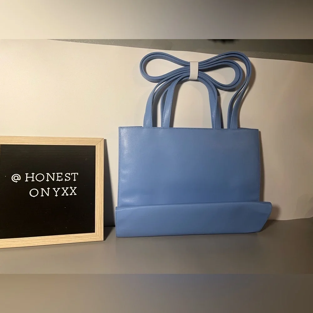 Medium Cerulean Telfar - Picture 7 of 9